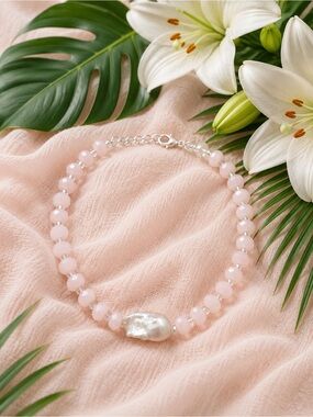 🆕❤️🍁Elegant Genuine Cream Freshwater with Blush Pink Pearl Crystal Solitaire